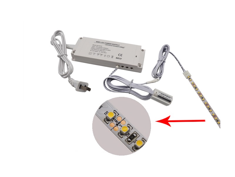 Bộ cấp nguồn công suất lớn cho đèn led tủ áo tủ bếp VNM-K06S126